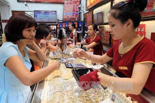 Cận Tết, giá vàng, ngoại tệ tăng 